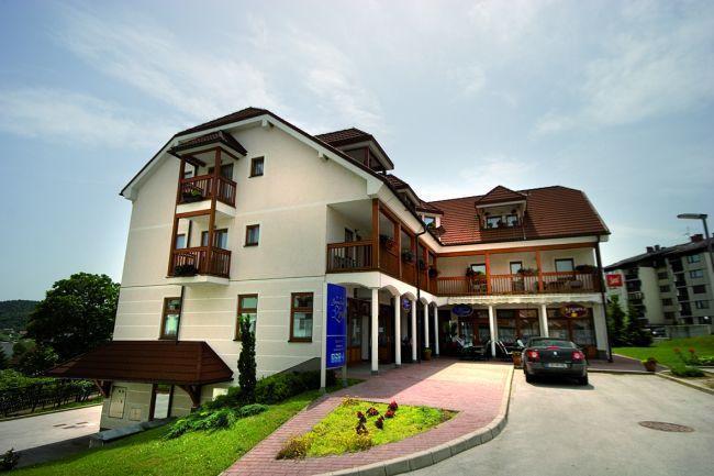GARNI HOTEL ZVON, Zreče, Slovenija – 900 HRK – 2x noćenje s doručkom u Garni hotelu Zvon za 2 osobe, 1x cjelodnevno kupanje u Termama Zreče za 2 osobe