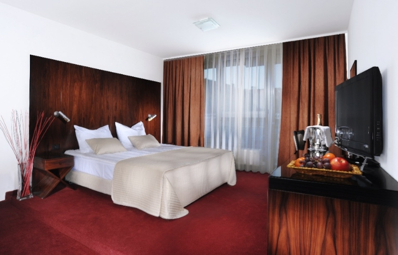 HOTEL VIVAT, Moravske Toplice, Slovenija – 1,428 HRK – 2x noćenje s polupansionom u Superior dvokrevetnoj sobi za 2 osobe, Poklon bon u vrijednosti od 10 € za Wellness centar Vivat po osobi