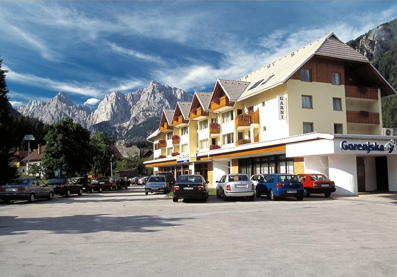 APARTMANI VITRANC, Kranjska Gora, Slovenija – 608 HRK – 1x noćenje u Apartman kući Vitranc za 2 osobe, 1x samoposlužni doručak i večera u hotelu Ramada Resort za 2 osobe