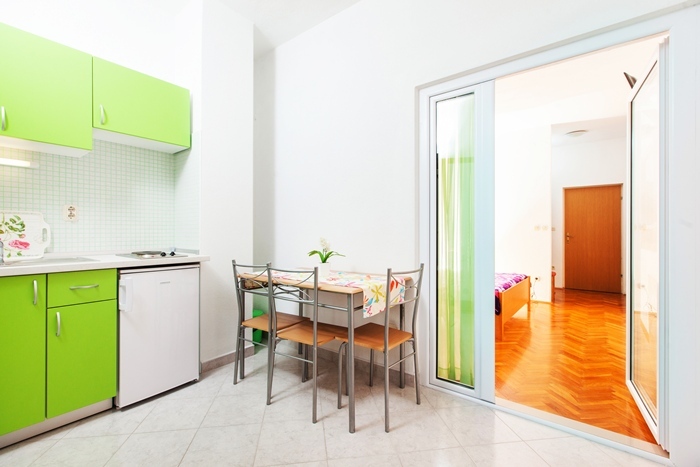 APARTMANI ŠUĆUR, Tučepi, Hrvatska – 578 HRK – 2x noćenje za 2 osobe, U jednom apartmanu mogu boraviti do 4 osobe