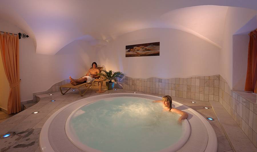 HOTEL GOLDENE ROSE, Monguelfo, Italija – 4,605 HRK – 7x noćenje za 2 osobe, 7x polupansion za 2 osobe