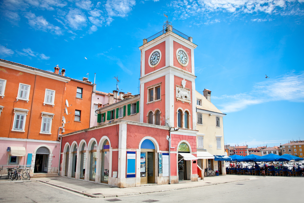 1. MAJ U POREČU I SOLARIA RESIDENCE APARTMANIMA, Poreč, Hrvatska – 1,394 HRK – 5x noćenje u apartmanu za 4 osobe (2+2), Posteljina i završno čišćenje