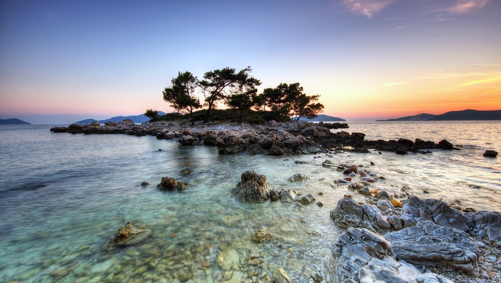 APARTMANI MATEO, Vodice, Hrvatska – 300 HRK – 2x noćenje u Crvenom apartmanu za 2 osobe, Besplatan Wi-Fi