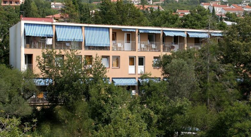 HOTEL RIVIERA, Dramalj, Hrvatska – 3,592 HRK – 7x noćenje u paviljonu hotela Riviera za 2 osobe, 7x polupanison za 2 osobe