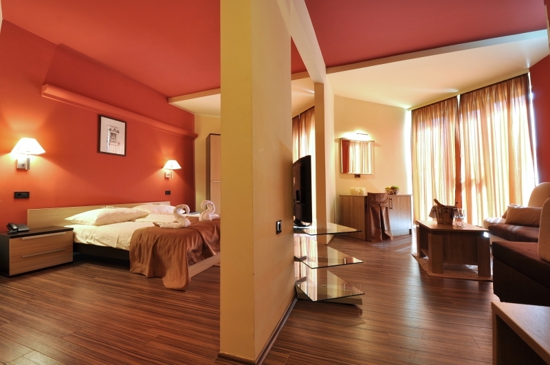 HOTEL FONTANA, Buzet, Hrvatska – 370 HRK – 1x noćenje s polupansionom za 2 osobe, Piće dobrodošlice i košarica voća u sobi