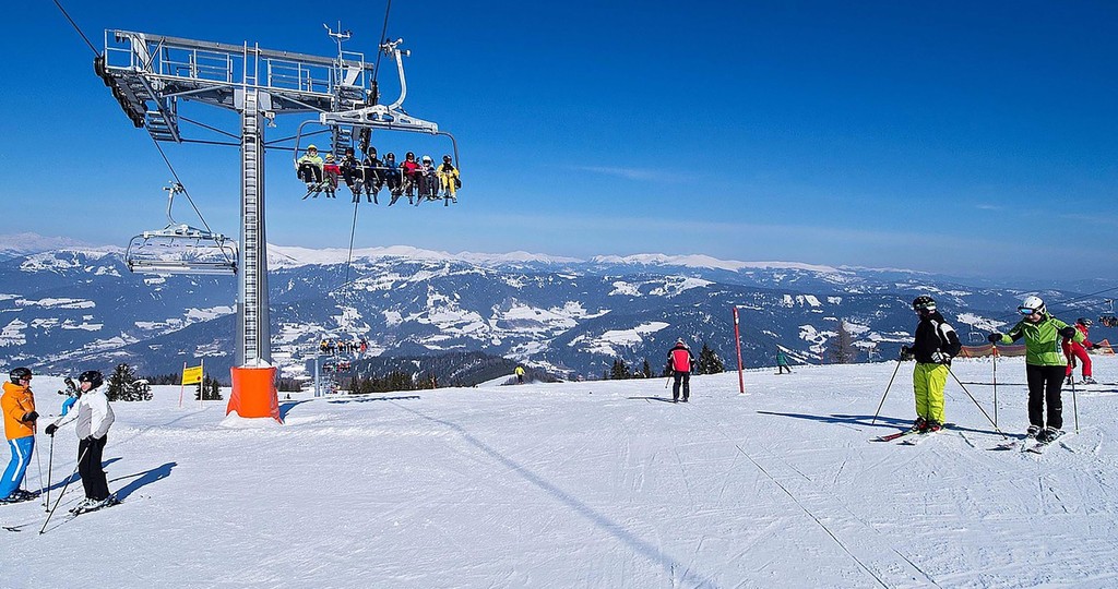 BELLA VISTA HOTEL, Bodensdorf, Austrija – 1,477 HRK – 3x noćenje s polupansionom u dvokrevetnoj sobi za 2 osobe, Neograničeno korištenje wellness centra
