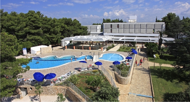 HOTEL JURE, Šibenik, Hrvatska – 1,661 HRK – 3x noćenje u dvokrevetnoj sobi za 2 osobe, 3x polupansion za 2 osobe