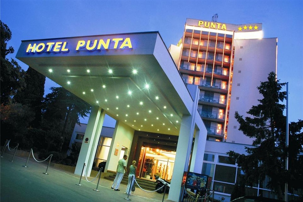 PROLJEĆE U HOTELU PUNTA, Vodice, Hrvatska – 2,138 HRK – 7x noćenje u dvokrevetnoj sobi s balkonom bez pogleda na more za 1 osobu, 7x polupansion za 1 osobu