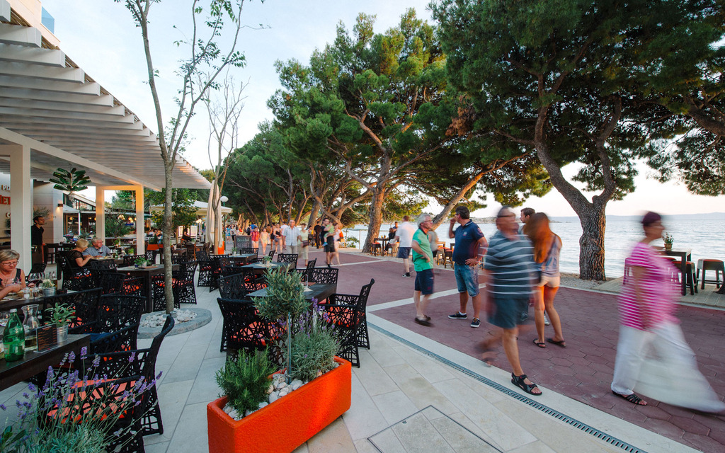 CITY BEACH APARTMENTS, Makarska, Hrvatska – 1,470 HRK – 3x noćenje u Superior apartmanu za 4 do 6 osobe, 3x doručak za 4 do 6 osobe