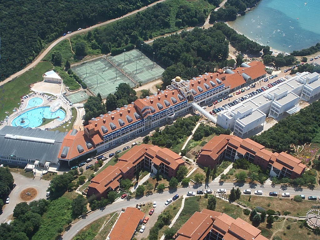 HOTEL CROATIA, Duga Uvala, Istra, Hrvatska – 2,522 HRK – 3x noćenje u dvokrevetnoj sobi s balkonom bez pogleda na more za 2 osobe, 3x all inclusive light za 2 osobe