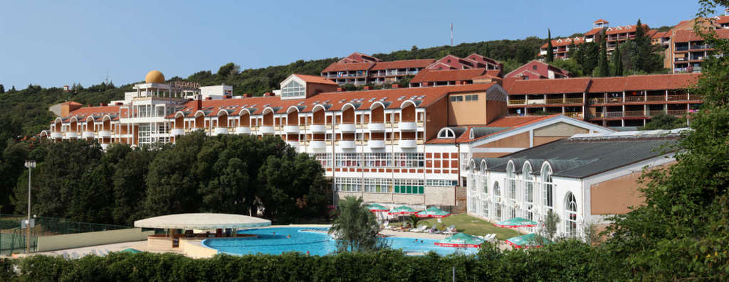 HOTEL CROATIA, Duga Uvala, Istra, Hrvatska – 2,307 HRK – 3x noćenje u dvokrevetnoj sobi s balkonom bez pogleda na more za 2 osobe, 3x all inclusive light za 2 osobe