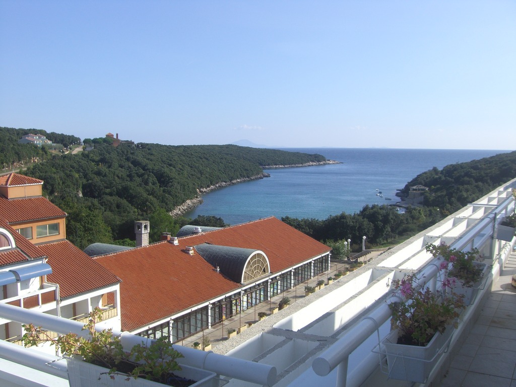 HOTEL CROATIA, Duga Uvala, Istra, Hrvatska – 5,036 HRK – 7x noćenje u dvokrevetnoj sobi s balkonom bez pogleda na more za 2 osobe, 7x polupansion za 2 osobe