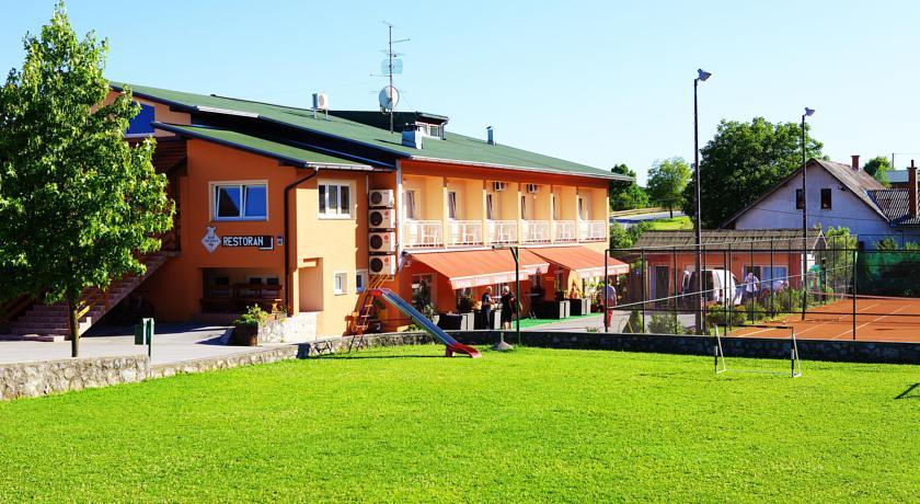 RESTORAN DP, Duga Resa, Hrvatska – 380 HRK – 1x noćenje s doručkom u Exclusive sobi za 2 osobe, Korištenje kanu čamca za samostalni kanuing