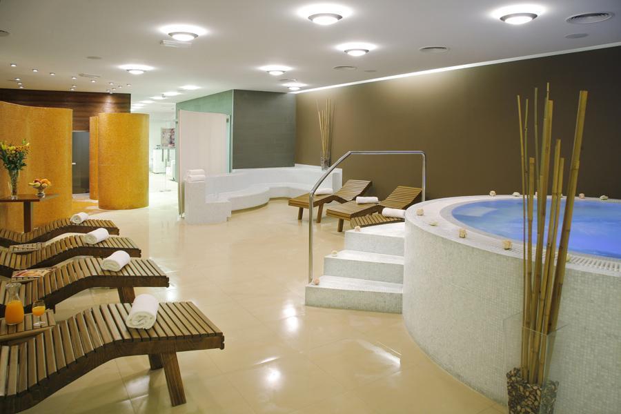 HOTEL BRISTOL by OHM Group, Opatija, Hrvatska – 573 HRK – 1x noćenje za 2 osobe, 1x polupansion (doručak i večera) za 2 osobe
