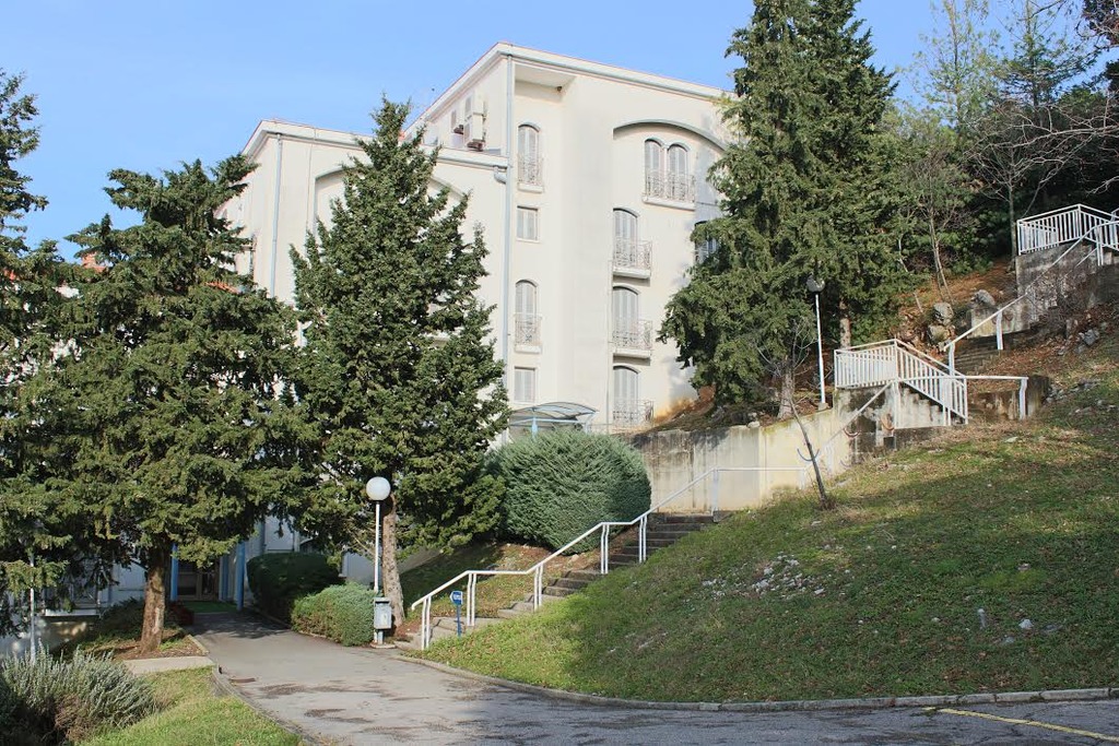 HOTEL DELFIN, Omišalj, Krk, Hrvatska – 829 HRK – 2x noćenje u dvokrevetnoj sobi za 2 osobe, 2x polupansion (doručak i večera) za 2 osobe