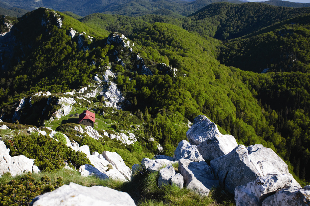 CENTAR DELNICE, Delnice, Hrvatska – 862 HRK – 2x noćenje u dvokrevetnoj sobi za 2 osobe, 2x doručak za 2 osobe