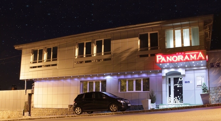 HOTEL VILLA PANORAMA, Beograd, Srbija – 1,428 HRK – 2x noćenje u dvokrevetnim i trokrevetnim sobama za 8 osoba, 2x buffet doručak za 8 osoba