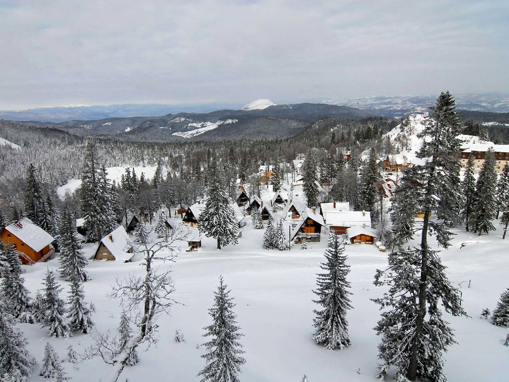 HOTEL KRISTAL, Jahorina, Bosna i Hercegovina – 1,118 HRK – 2x noćenje za 2 osobe, 2x doručak za 2 osobe