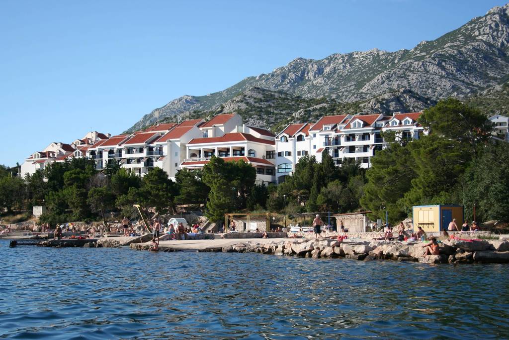 HOTEL ZAGREB KARLOBAG, Karlobag, Hrvatska – 903 HRK – 2x noćenje u dvokrevetnoj sobi bez balkona za 2 osobe, 2x all inclusive (samoposlužni doručak, ručak i večera s pićem) za 2 osobe