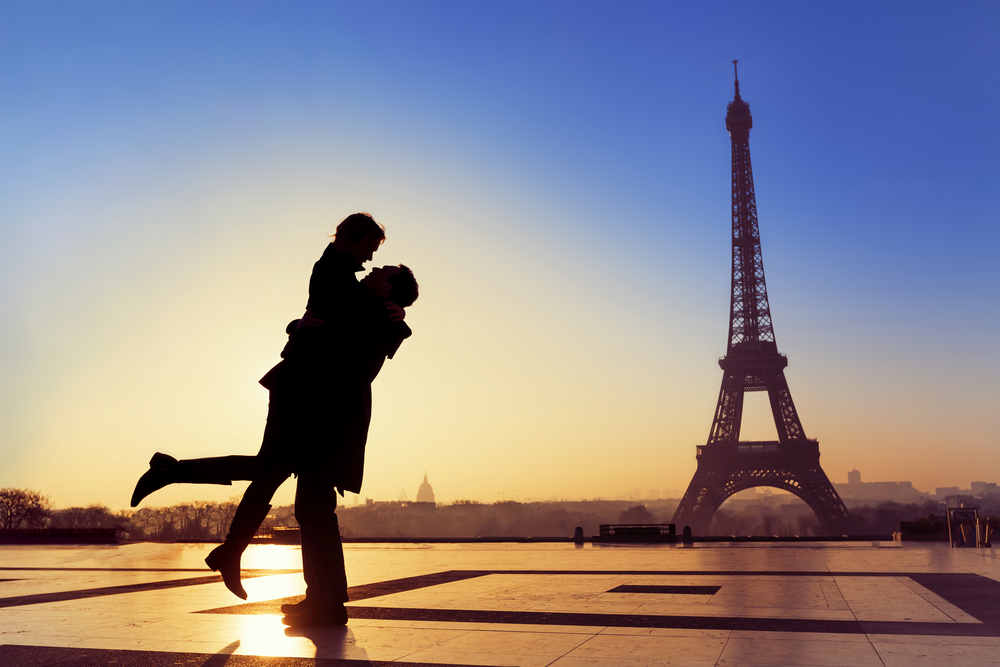 PARIZ ZA VALENTINOVO, Pariz, Francuska – 3,564 HRK – Avio prijevoz Zagreb – Pariz – Zagreb za 1 osobu, 3x noćenje na bazi doručka u hotelu 3* za 1 osobu