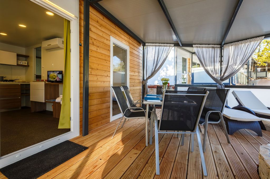 Mobilne Kućice – Polidor Camping Park , Funtana, Hrvatska – 1,694 HRK – 5x noćenje u novim mobilnim kućicama za 4 osobe, Knjižica s raznim popustima
