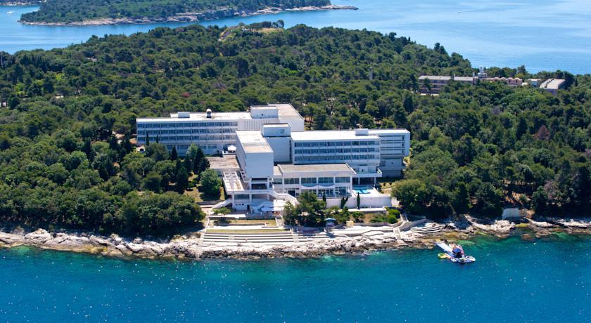HOTEL BRIONI, Pula, Istra, Hrvatska – 1.761 HRK – 3x noćenje u dvokrevetnoj Standard sobi (park strana) za 2 osobe, 3x polupansion (doručak i večera) za 2 osobe