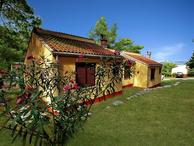 BUNGALOVI KANEGRA, Umag, Hrvatska – 2,235 HRK – 3x noćenje u bungalovu za 4 osobe, Boravišna pristojba