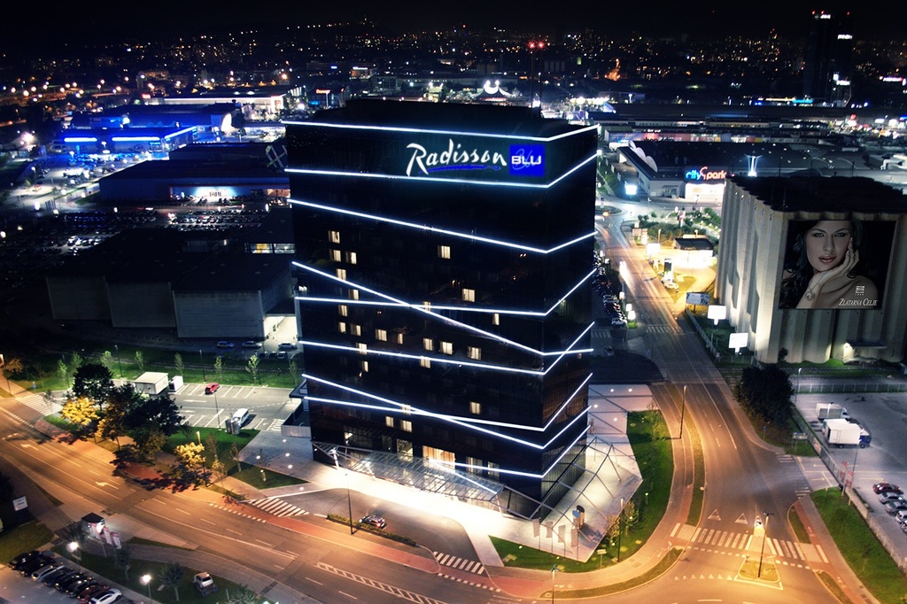 RADISSON BLU PLAZA HOTEL LJUBLJANA, Ljubljana, Slovenija – 1.560 HRK – 2x noćenje u Standard sobi za 2 osobe, 2x buffet doručak za 2 osobe