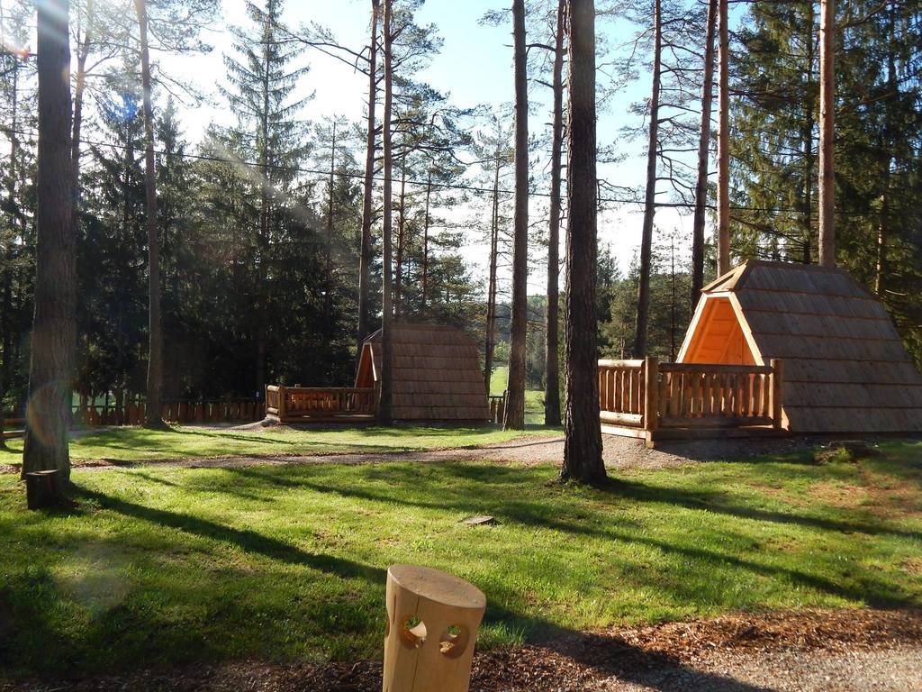 GLAMPING ODMOR UZ BLOŠKO JEZERO, Bloke, Slovenija – 505 HRK – 2x noćenje u drvenoj kućici za 2 osobe, 2x doručak za 2 osobe
