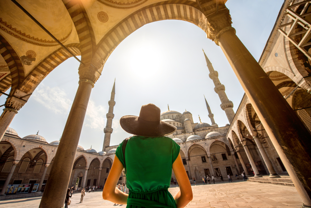TRODNEVNA TURA U ISTANBULU, Istanbul, Turska – 1,348 HRK – 2x noćenje u dvokrevetnoj sobi s doručkom u 4* hotelu (odlična lokacija u centru – starom dijelu Istanbula) za 1 osobu, Povratni avionski prjevoz Ljubljana – Istanbul – Ljubljana