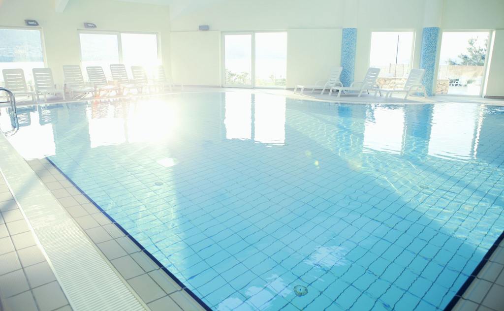 HOTEL PAGUS, Pag, Hrvatska – 671 HRK – 1x noćenje u Standard dvokrevetnoj sobi s polupansionom za 2 osobe, Neograničeno korištenje unutarnjeg i vanjskog bazena
