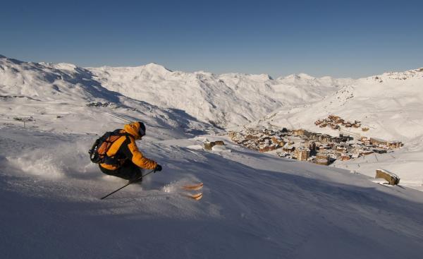 APARTMANI SKIFUN, Val Thorens, Francuska – 7,743 HRK – 7x noćenje za 2 osobe u Apartmanu 4 za do 4 osobe, 6-dnevne skijaške karte Val Thorens za 2 osobe