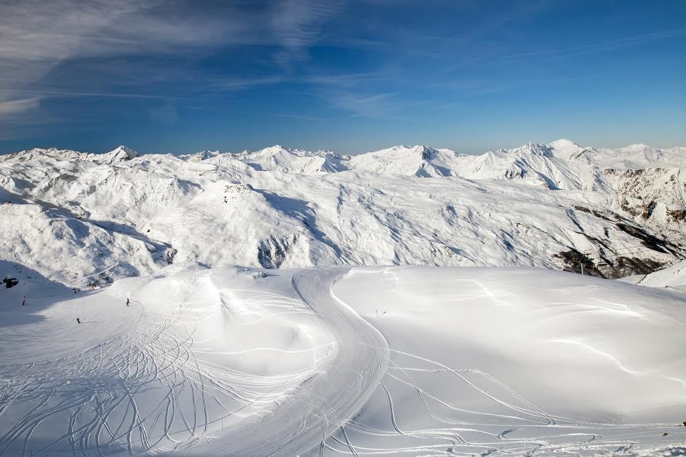 LES CHALETS DE LA RAMOURE, Valfréjus, Francuska – 5,259 HRK – 7x noćenje za 4 osobe u Apartmanu 6 za do 6 osoba, 6-dnevne skijaške karte Valfréjus za 4 osobe