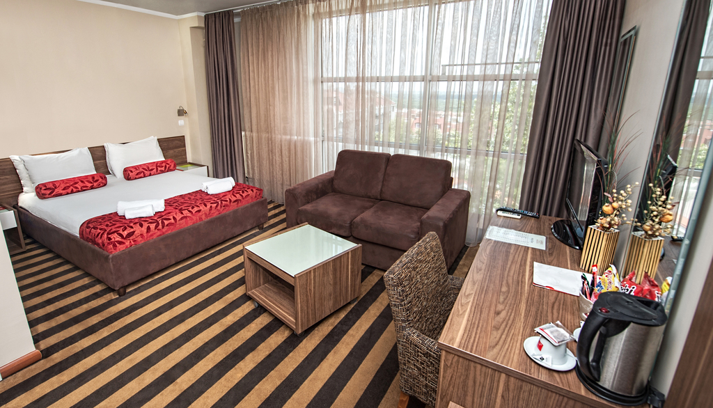 BALKAN HOTEL GARNI, Beograd, Srbija – 392 HRK – 1x noćenje u obiteljskoj sobi za 2 odrasle osobe i 2 djece do 15 godina, 1x doručak (može biti poslužen u sobi) za 2 odrasle osobe i 2 djece do 15 godina