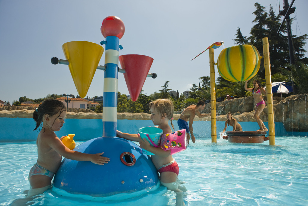 Aquapark_Zusterna_8.jpg__1_.jpg_1483005429.jpg