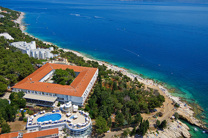 VALAMAR SANFIOR HOTEL, Rabac, Istra, Hrvatska – 1.046 HRK – 2x noćenje u dvokrevetnoj sobi s pogledom na park za 2 osobe, 2x polupansion za 2 osobe