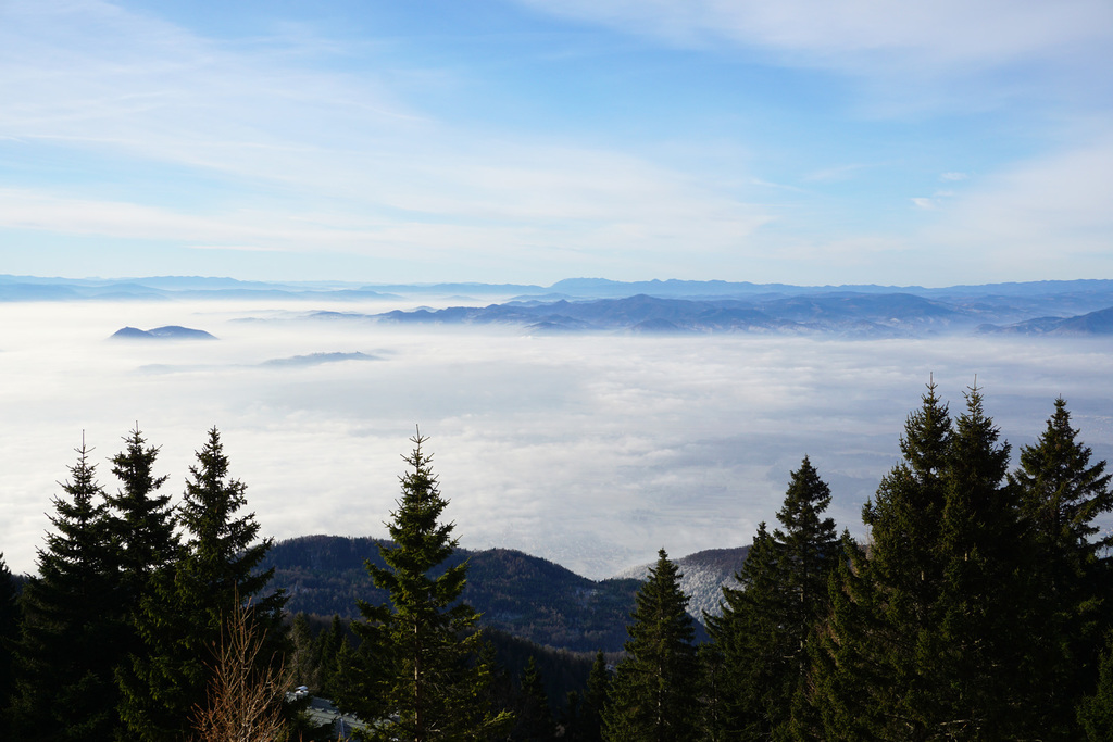 HOTEL ROZKA KRVAVEC, Cerklje na Gorenjskem, Slovenija – 513 HRK – 1x noćenje u dvokrevetnoj sobi u alpskom stilu za 2 osobe, 1x polupansion (doručak i večera) za 2 osobe