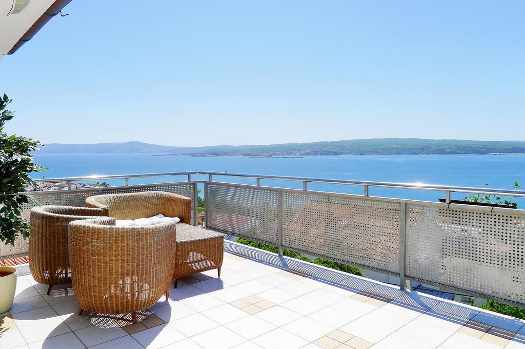 HOTEL VILLA AURORA, Crikvenica, Hrvatska – 1.058 HRK – 2x noćenje u dvokrevetnoj sobi za 2 osobe, 2x polupansion (doručak i večera) za 2 osobe