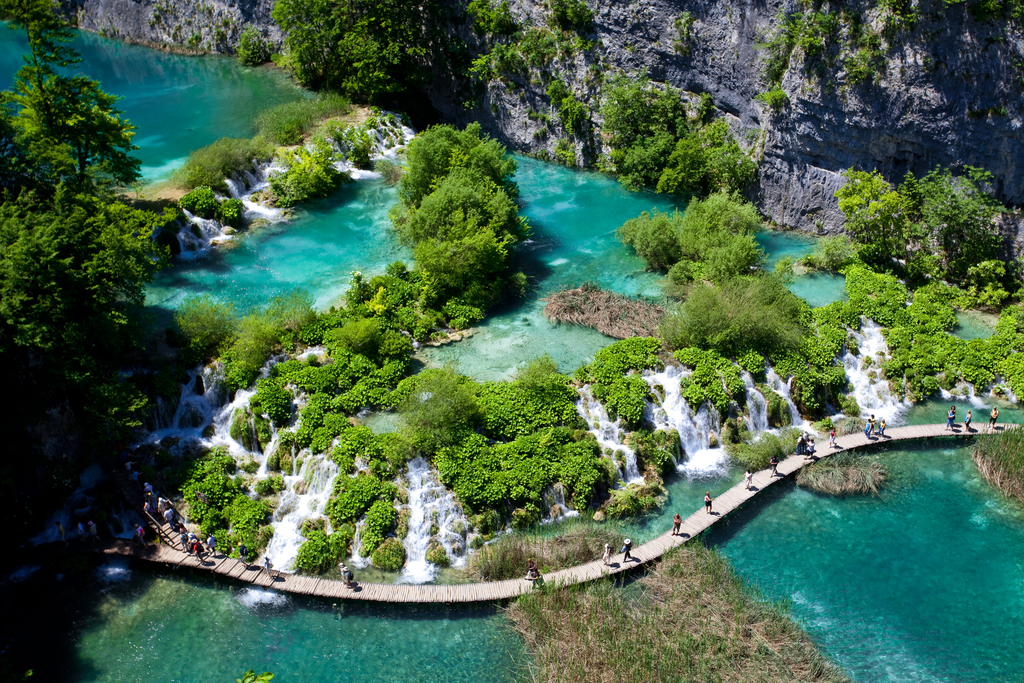 HOTEL PLITVIČKA JEZERA, Ličko Petrovo Selo, Plitvička jezera, Hrvatska – 517 HRK – 1x noćenje za 2 osobe, 1x doručak za 2 osobe