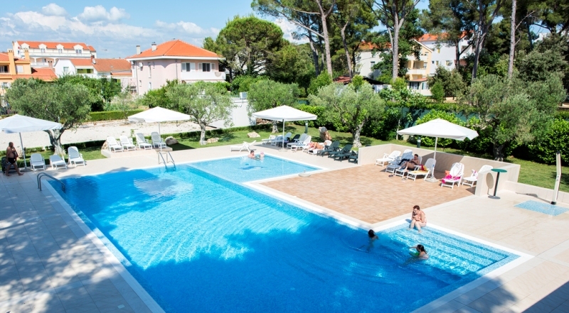 MEDITERANSKO SELO SAN ANTONIO, Biograd na Moru, Hrvatska – 1.611 HRK – 2x noćenje u dvokrevetnoj sobi za 2 osobe, 2x polupansion za 2 osobe