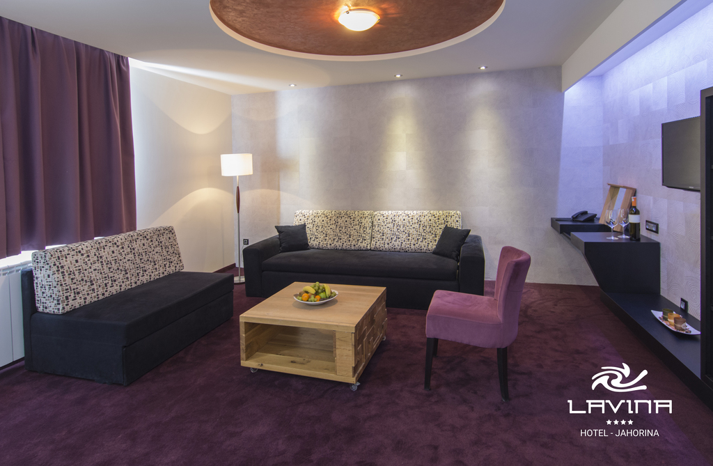 Hotel_Lavina_Jahorina___Deluxe_suite_apartman_01.jpg_1510579109.jpg