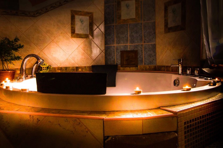 jacuzzi.jpg_1510749726.jpg